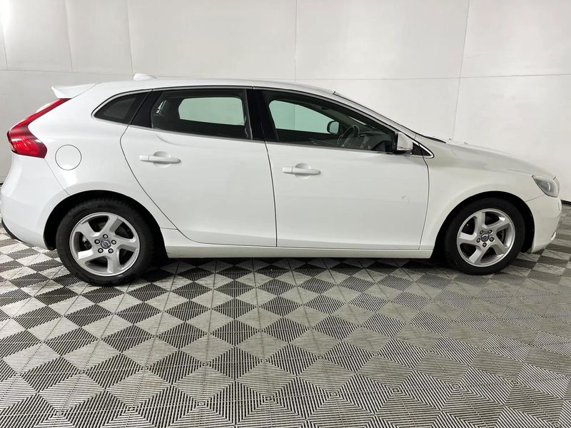 Used Volvo V40 T4 Excel For Sale In Gauteng Za Id9309767