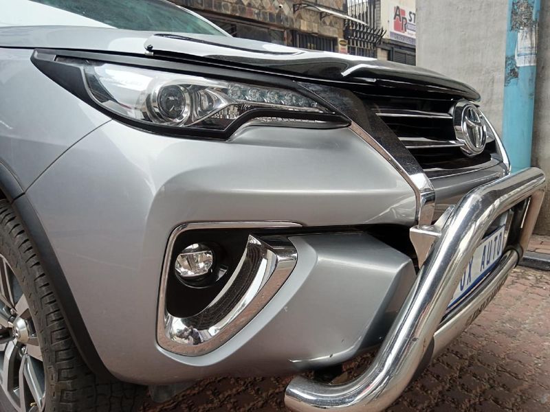 Used Toyota Fortuner 2.8 GD-6 Raised Body Auto for sale in Gauteng ...