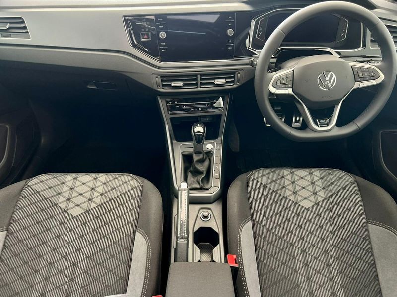 New Volkswagen Polo 1.0 TSI R-Line Auto for sale in Gauteng - Cars.co ...