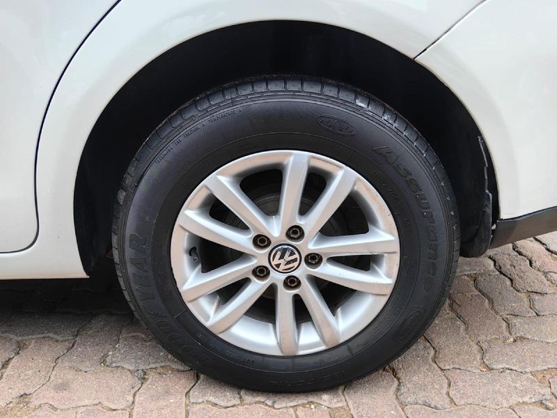 Used Volkswagen Polo Vivo GP 1.4 Blueline for sale in Gauteng - Cars.co ...