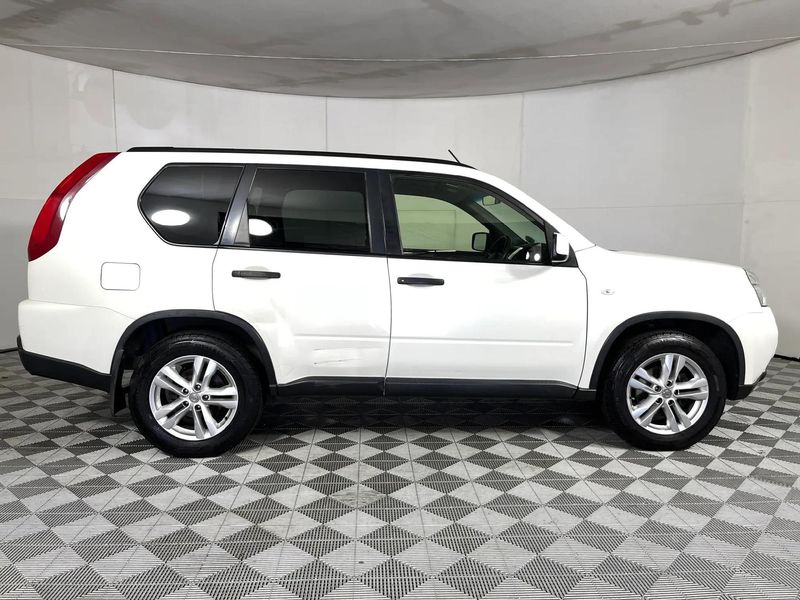 NISSAN X-TRAIL II (T31) ( 2007 - 2018 ) 2.0 4x4 SUV | 2007 - 2013 | ( Petrol , 101 / 137 , MR20DE