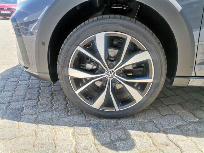 New Volkswagen Taigo 1.0 TSI R-Line Auto for sale in Gauteng - Cars.co ...