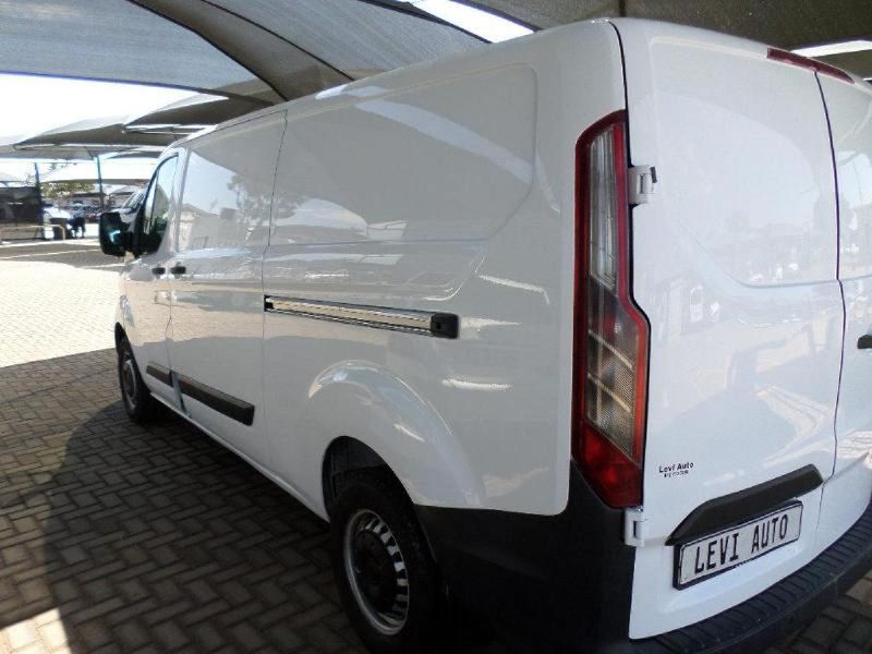 Used Ford Tourneo Custom 2.2 TDCi Ambiente SWB for sale in Gauteng ...