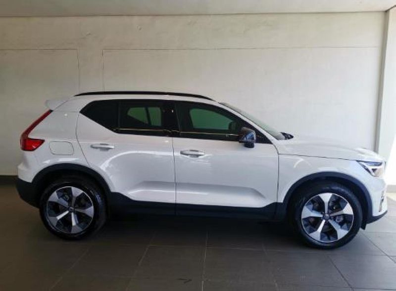 Used Volvo XC40 B3 Plus Dark Geartronic Mild-Hybrid for sale in Gauteng ...