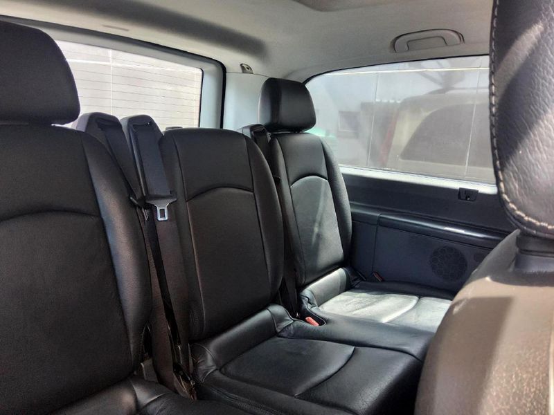 Used Mercedes-Benz Vito 122 CDI Shuttle for sale in Gauteng - Cars.co ...