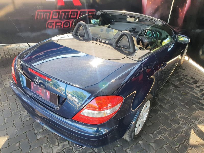 Used MercedesBenz SLK 200 Kompressor Auto for sale in Gauteng Cars