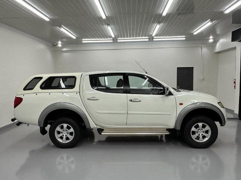 Used Mitsubishi Triton 2.4 MPi Double-Cab for sale in Eastern Cape ...