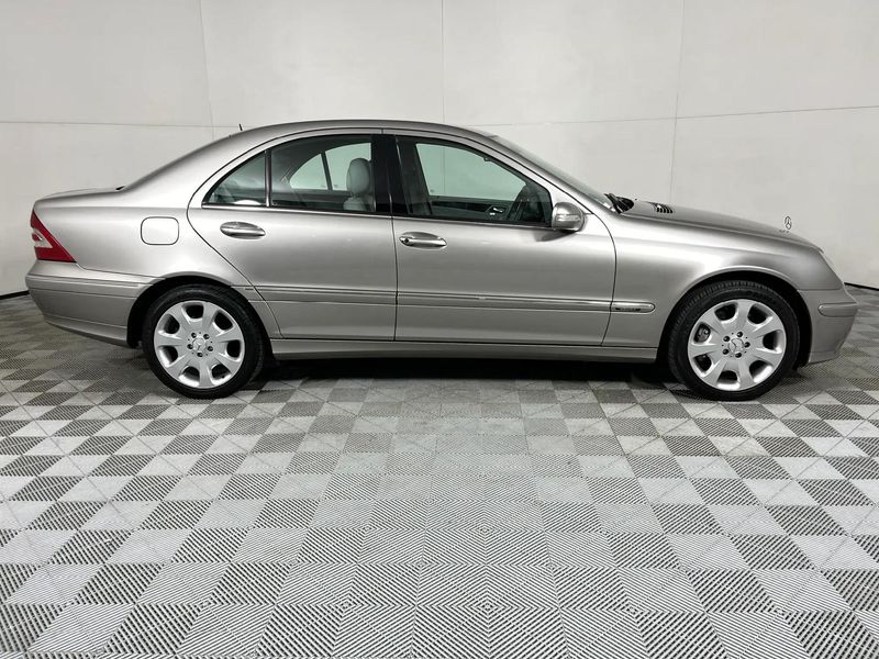 Used Mercedes-benz C-class C 320 Cdi Elegance Auto For Sale In Gauteng 