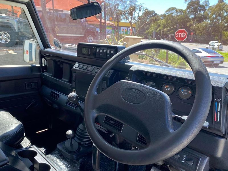 Used Land Rover Defender DEFENDER 110 KALAHARI 2.5TDi, for sale in