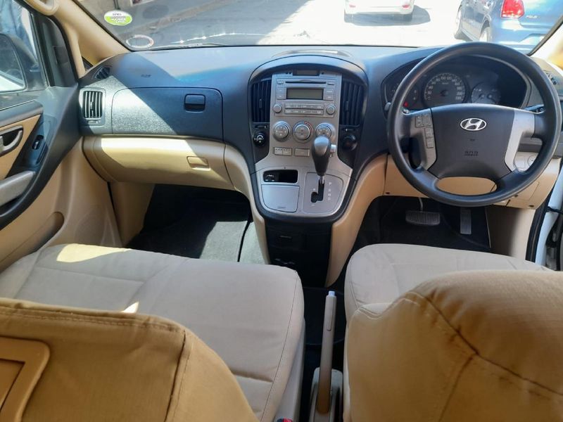 Used Hyundai H-1 2.5 Crdi Panel Van Auto For Sale In Gauteng - Cars.co 