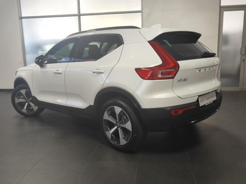 Used Volvo XC40 B4 Geartron Ultimate Dark Mild-Hybrid for sale in ...