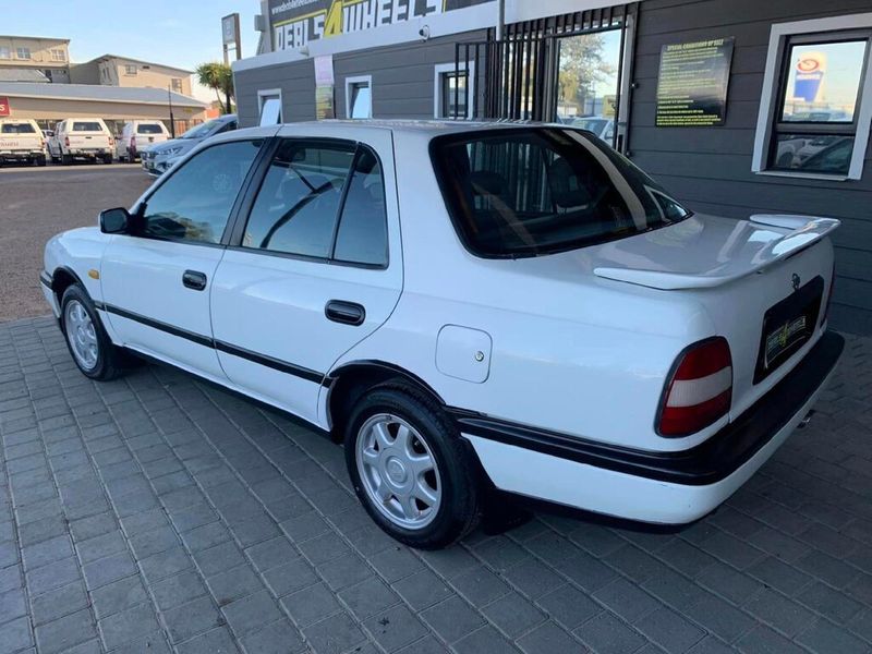 Used Nissan Sentra 200 STi for sale in Western Cape - Cars.co.za (ID ...