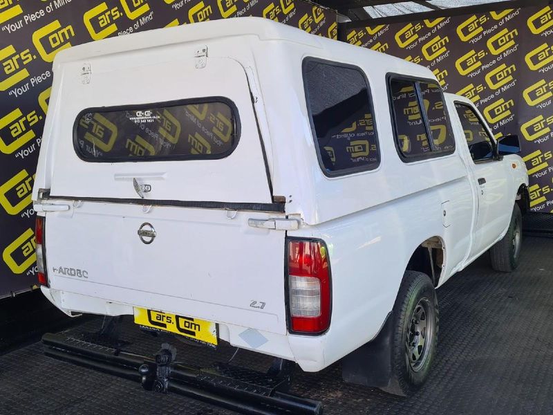 Used Nissan NP300 2.0i SWB Single-Cab for sale in Gauteng - Cars.co.za ...