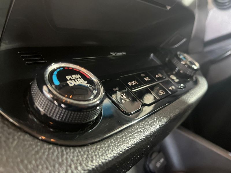 Used Kia Sportage 2.0 Auto (Rent To Own Available) for sale in Gauteng