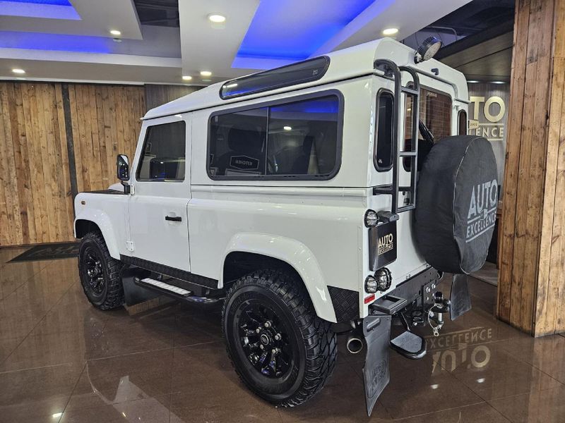 Used Land Rover Defender 90 Puma Station Wagon for sale in Western Cape ...