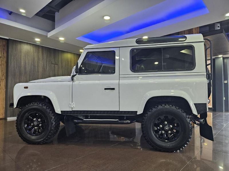 Used Land Rover Defender 90 Puma Station Wagon for sale in Western Cape ...