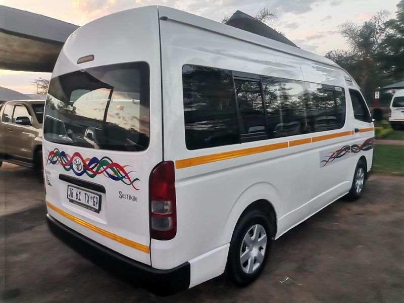 Used Toyota Quantum 2.5 D-4D Sesfikile 16-seat for sale in Gauteng ...