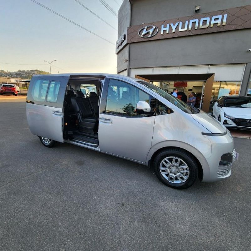 Used Hyundai Staria 2.2d Executive Auto for sale in Kwazulu Natal ...