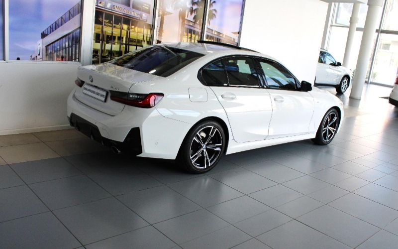 Used BMW 2 Series 220i Convertible Sport Auto for sale in Western Cape