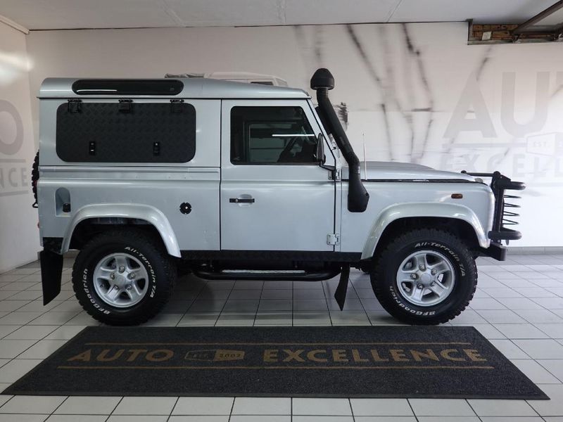 Used Land Rover Defender 90 Puma Station Wagon for sale in Gauteng ...