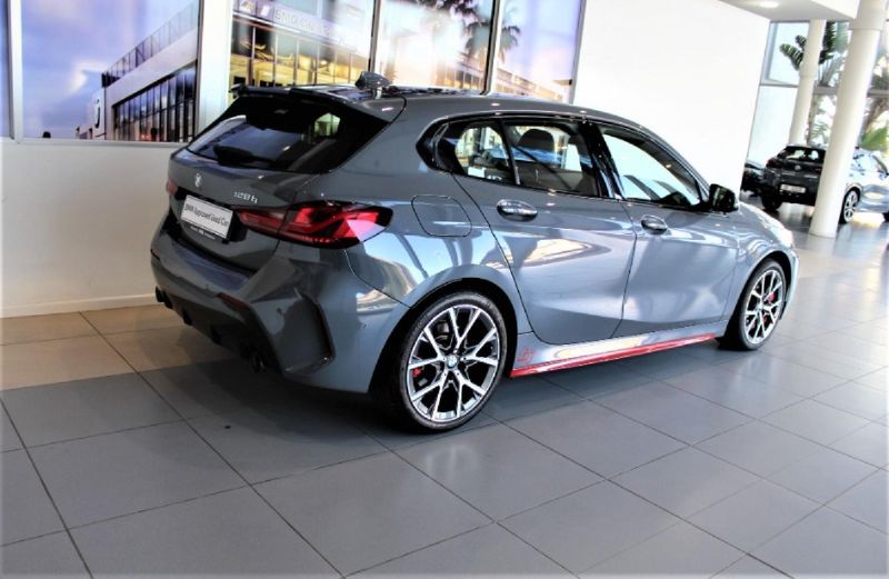 Used BMW 2 Series 220i M Sport Auto for sale in Western Cape Cars.co