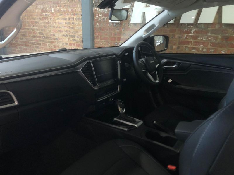New Isuzu DMax 3.0 DDI LSE 4x4 Auto Extended Cab for sale in Western