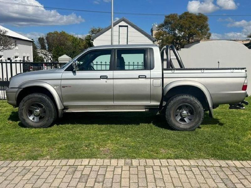 Used Mitsubishi Colt 3000i Rodeo 4x4 Double-Cab for sale in Western ...