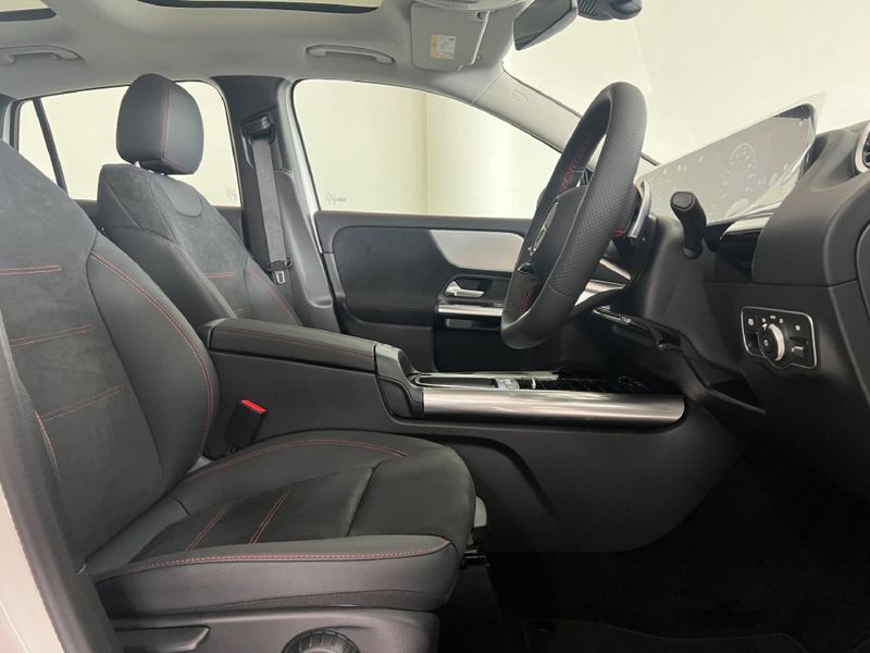 Used MercedesBenz GLA 200 Progressive for sale in Gauteng Cars.co.za