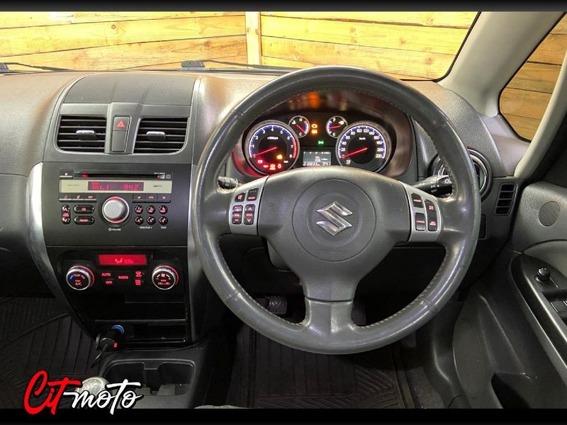 Used Suzuki SX4 2.0 for sale in Gauteng Cars.co.za (ID9723923)