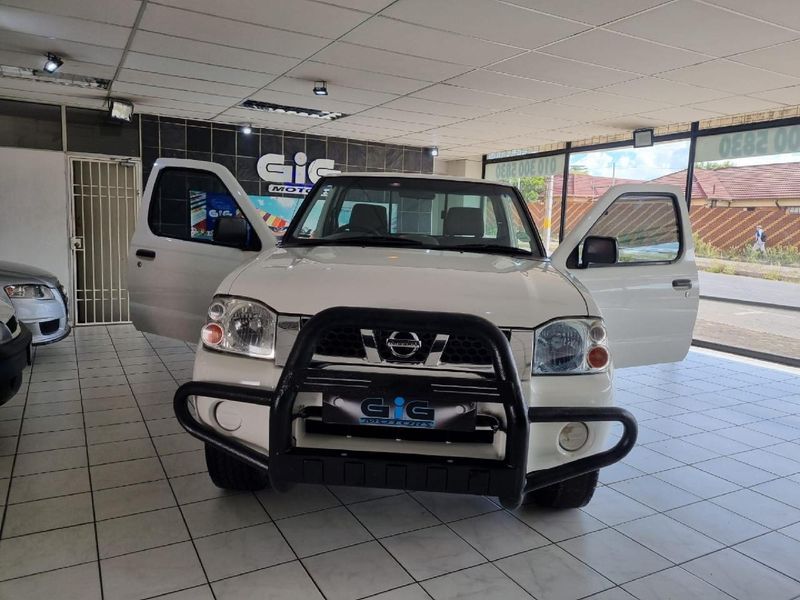 Used Nissan NP300 2.4i LWB HiRider S/Cab (Rent to Own available) for