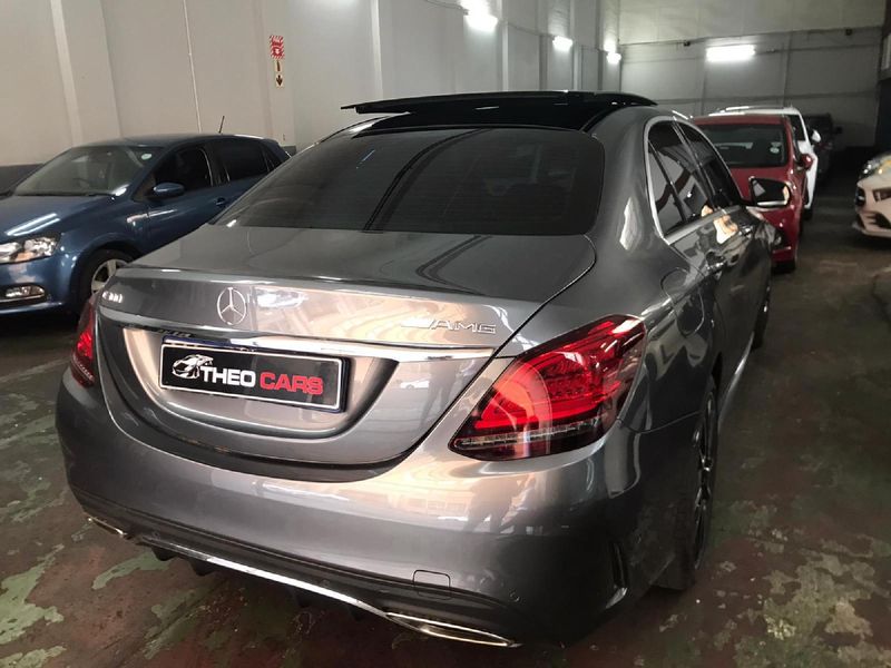 Used MercedesBenz CClass C 300 Auto for sale in Gauteng Cars.co.za