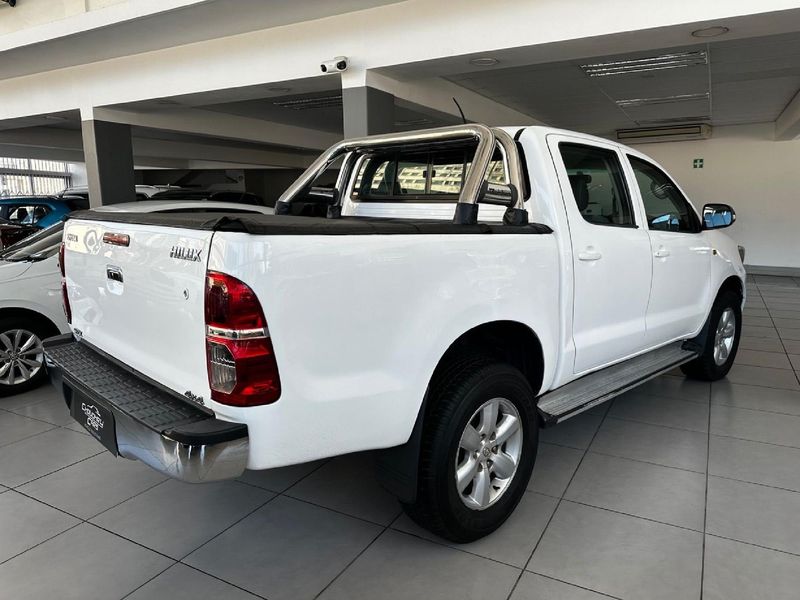Used Toyota Hilux 2.5 D4D SRX 4x4 DoubleCab for sale in Kwazulu Natal
