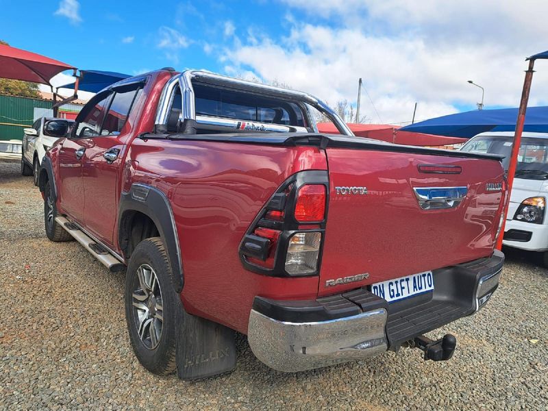 Used Toyota Hilux 2.8 GD6 Raised Body Raider DoubleCab Auto for sale
