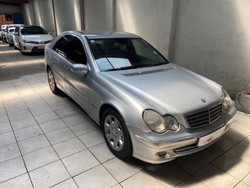 Used MercedesBenz CClass C 180K Classic for sale in Gauteng Cars.co