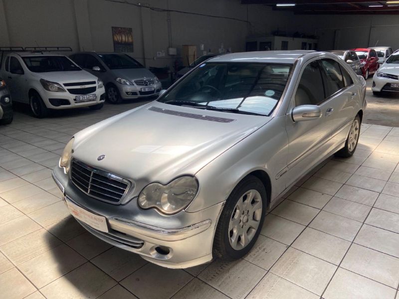 Used MercedesBenz CClass C 180K Classic for sale in Gauteng Cars.co