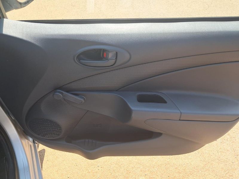 Used Toyota Etios 1.5 for sale in Gauteng Cars.co.za (ID9743456)