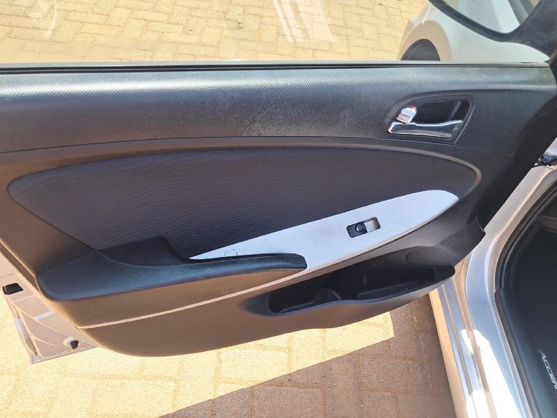 Used Hyundai Accent 1.6 Auto for sale in Gauteng Cars.co.za (ID9743645)