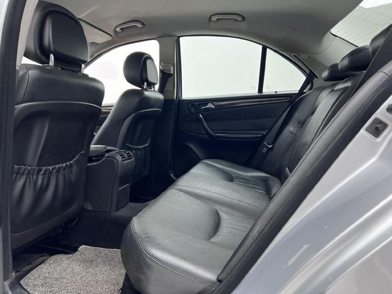 Used MercedesBenz CClass C 180K Classic for sale in Gauteng Cars.co