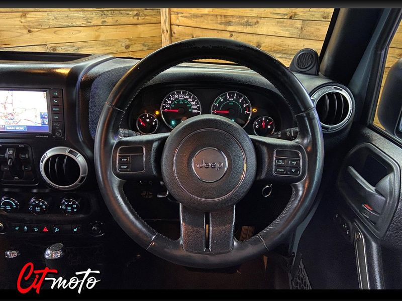 Used Jeep Wrangler Unlimited Rubicon 3.6 V6 Auto for sale in Gauteng