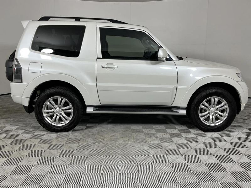 Used Mitsubishi Pajero 3.2 DiDc GLS SWB Auto for sale in Gauteng