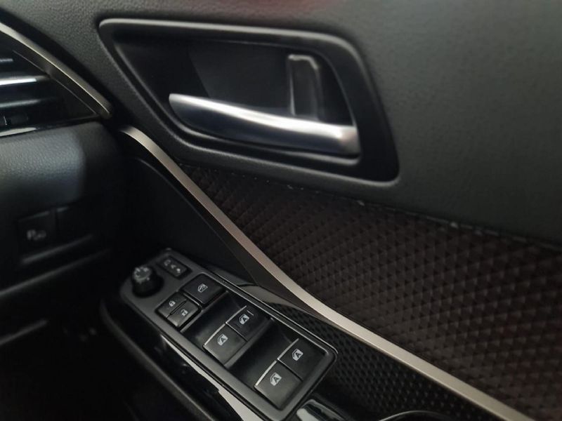 Used Toyota CHR 1.2T Luxury Auto for sale in Kwazulu Natal Cars.co