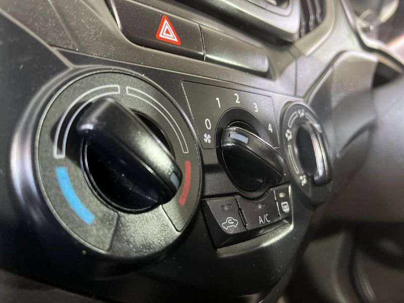 Used Toyota Starlet 1.4 XI (Rent to Own available) for sale in Gauteng