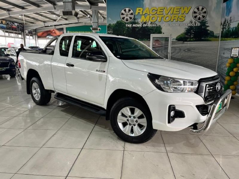 Used Toyota Hilux 2.4 GD6 Raised Body SRX Extended Cab for sale in