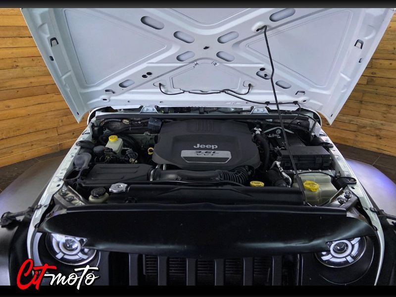 Used Jeep Wrangler Unlimited Sahara 3.6 V6 Auto for sale in Gauteng