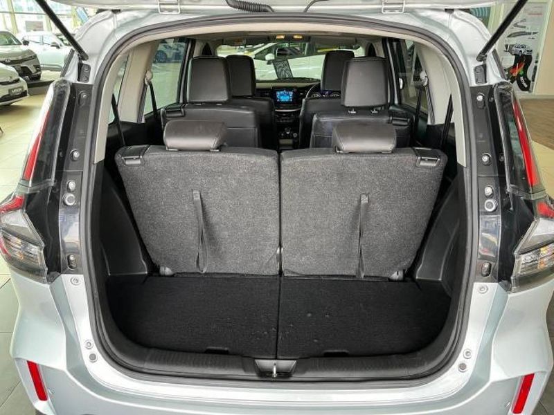 Used Suzuki XL6 1.5 GLX Auto for sale in Western Cape Cars.co.za (ID