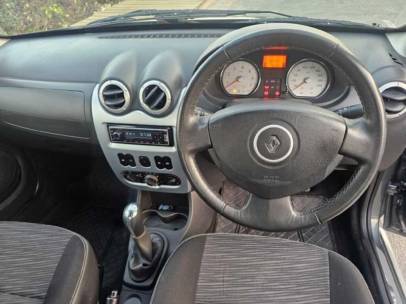 Used Renault Sandero 1.6 Stepway for sale in Gauteng Cars.co.za (ID