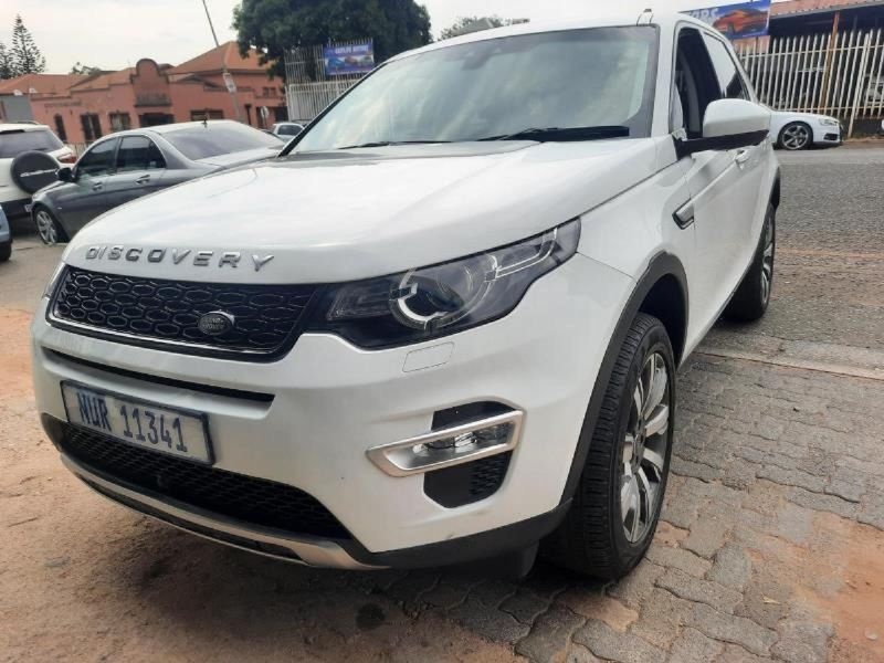 Used Land Rover Discovery Sport 2.0i4 D HSE Lux for sale in Gauteng