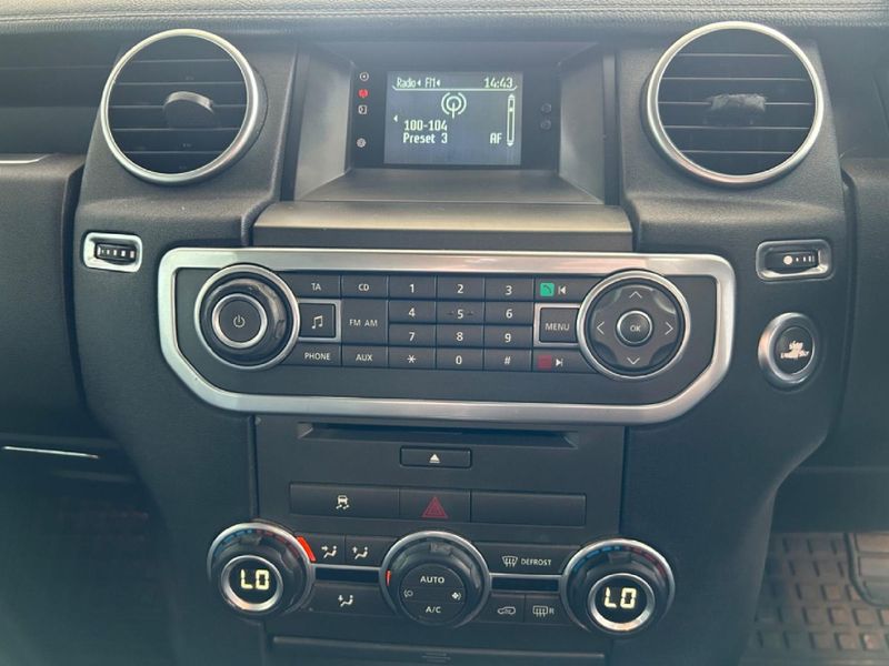 Used Land Rover Discovery 4 3.0 TD SD V6 S for sale in Gauteng Cars