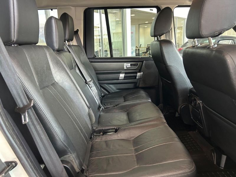 Used Land Rover Discovery 4 3.0 TD SD V6 S for sale in Gauteng Cars