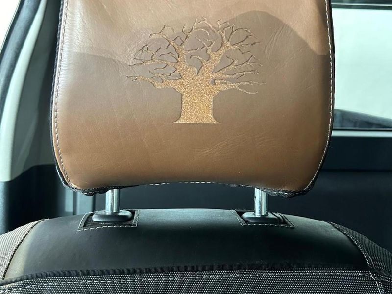 Used Toyota Hilux 2.4 GD6 Raised Body Extended Cab Auto for sale in